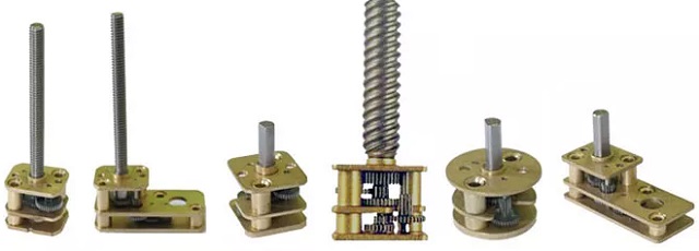 Stepper σκουληκιών 10mm μίνι συνδεμένη οριζόντια σωστή γωνία 2 φάση 5 μηχανών 5V